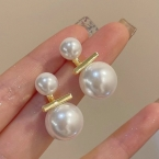 Aros Pasantes Doble Perla con Barra Dorada A1583