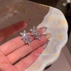 Aros Pasantes Racimo Floral de Circones Marquesa A1684