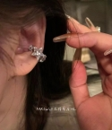 Aro Ear Cuff Flor de Circonitas a Presión Plateado A1705