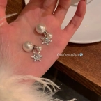 Aros Pasantes Doble Perla con Copo de Nieve Strass A2063