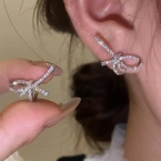 Aros Pasantes Moño Cinta con Strass Micropavé A2109