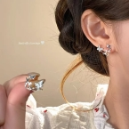 Aros Trepadores Mariposa con Cadena Colgante E6984