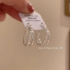 Aros Argollas Dobles con Textura Diamantada Plateadas E7001