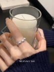Anillo Abierto Asimétrico con Cristal y Perla J1131