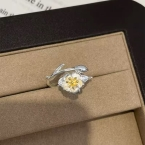 Anillo Abierto Flor Esmaltada y Hoja J1134