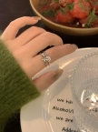 Anillo Abierto Regulable Flor de Circones Plateado J811