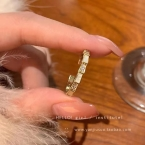 Anillo Ajustable Esmaltado con Cristales Dorado J882