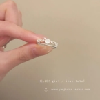 Anillo Ajustable Solitario con Piedra Opalina y Circonitas Plateado J898C