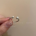 Anillo Abierto Regulable con Perlas Dobles J942