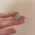 Anillo Regulable Estrella Celeste con Circones y Perlas Plateado J943