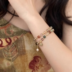 Pulsera Doble Vuelta con Cuentas Semipreciosas, Dije Medalla y Perla S397
