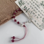 Pulsera Étnica Plateada con Cuentas Color Bordó y Dijes Colgantes S584