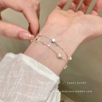 Pulsera Doble Cadena Plateada con Estrellitas y Perlas S617