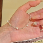 Pulsera Plateada Fina con Perlas Graduadas Intercaladas S867